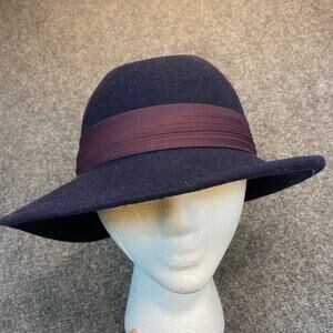 Vintage Betmar Navy Blue 100% Wool Felt Cloche Burgundy Satin Ribbon Band